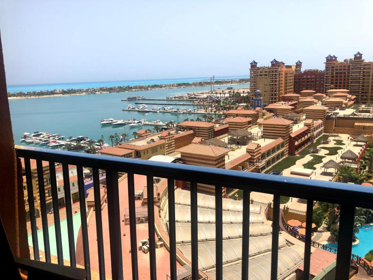 Sea View Apartment In Porto Marina El Alamein Exterior photo