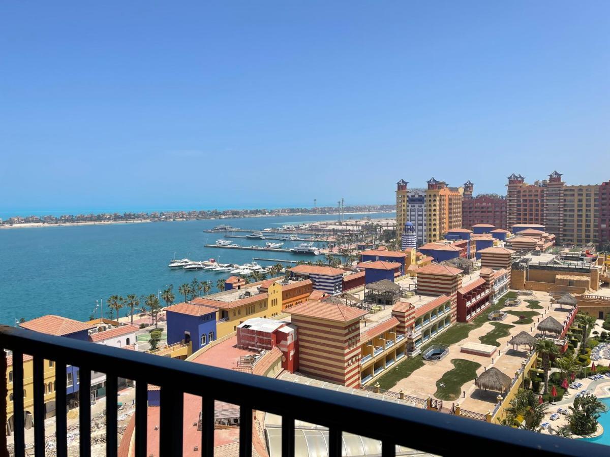 Sea View Apartment In Porto Marina El Alamein Exterior photo